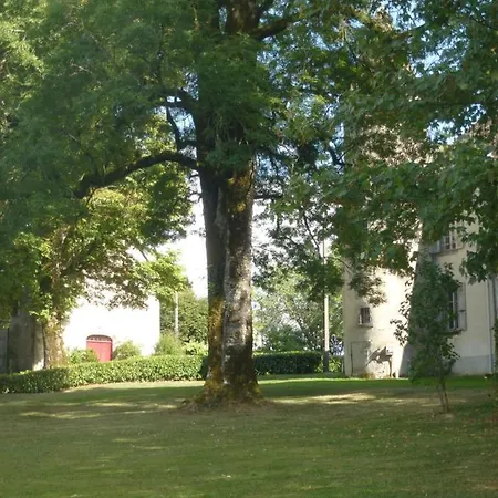 Alojamento de Acomodação e Pequeno-almoço Chateau De Chazelles *